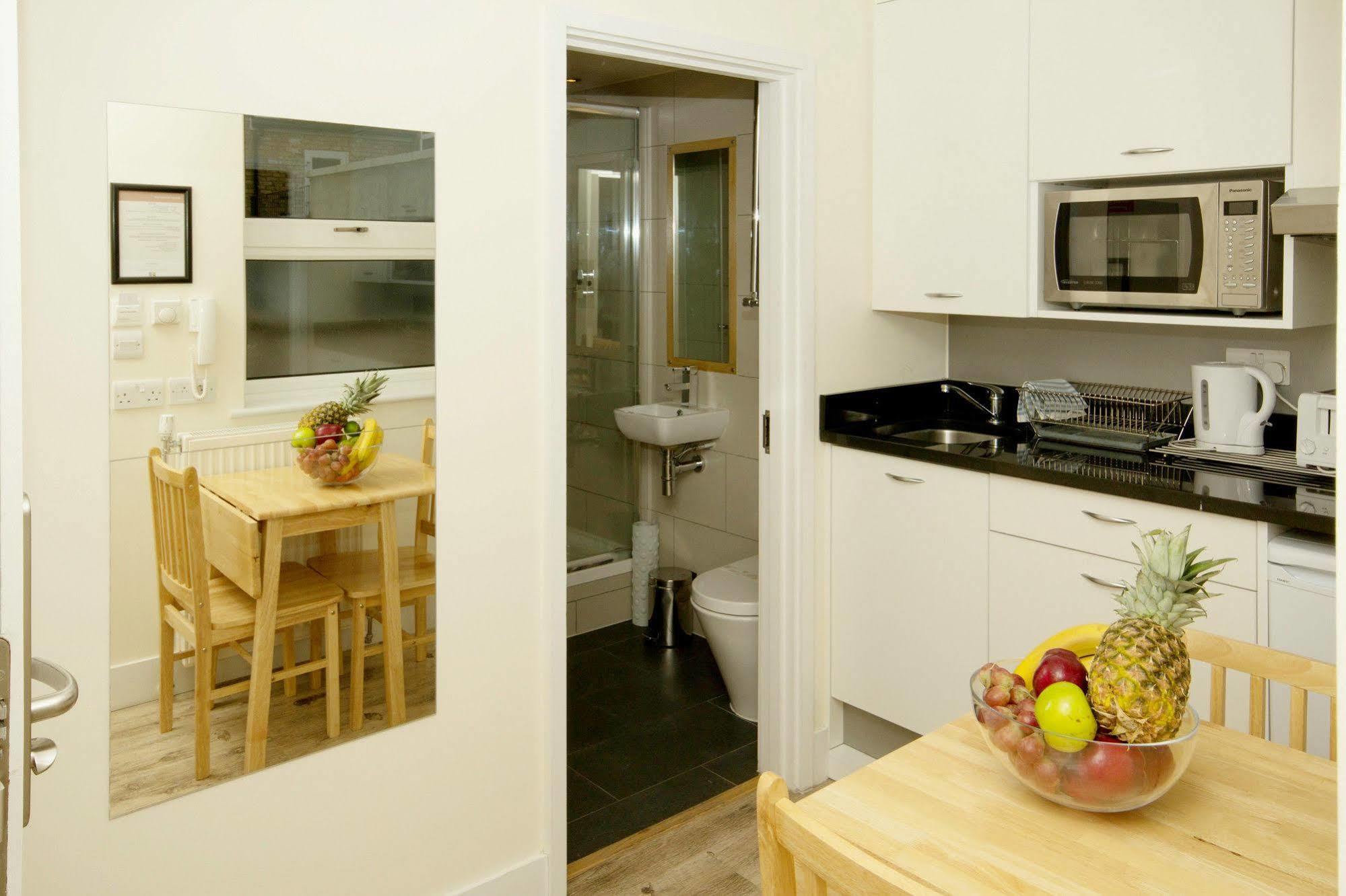 Finsbury Serviced Aparthotel Londra